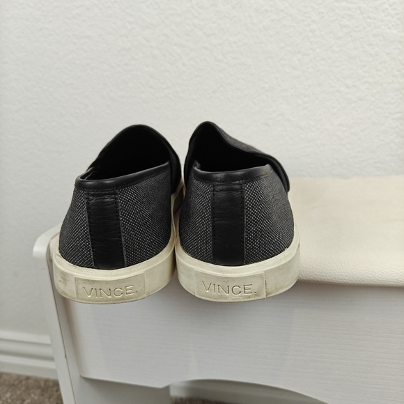 Vince Preston Black Textured Leather Trim Slip On Sneakers Women's Size 8 - Picture 4 of 12